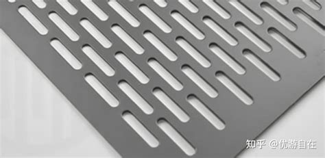 metal slot 588